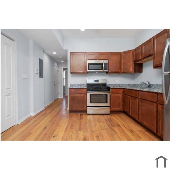 1541 E 72nd St
